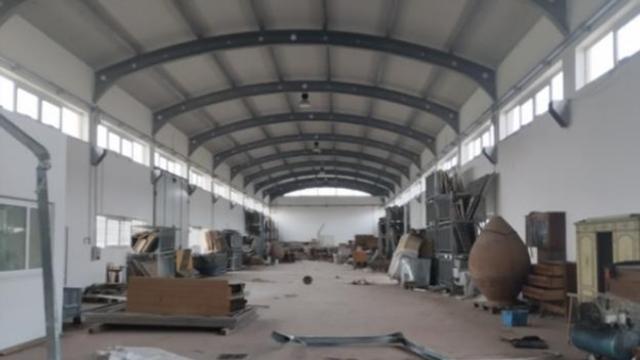 #2537555 Ampio capannone commerciale con abitazione e uffici in vendita - foto 6