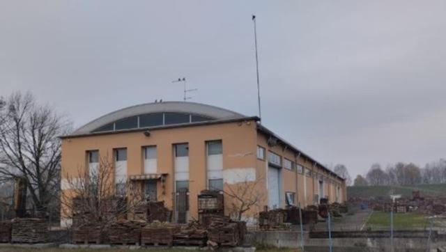 Stabilimenti produttivi in vendita