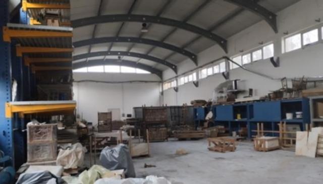 #2537555 Ampio capannone commerciale con abitazione e uffici in vendita - foto 13