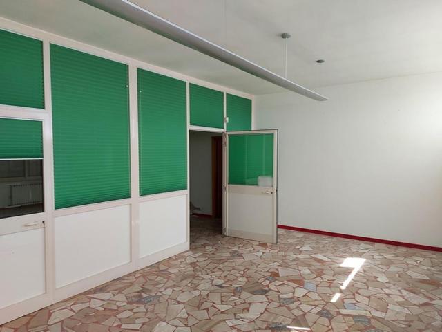 #12306 Complesso artigianale con pertinenze in vendita - foto 33