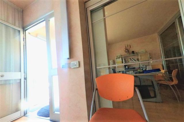 #8895 Capannone showroom con palestra e area edificabile in vendita - foto 23