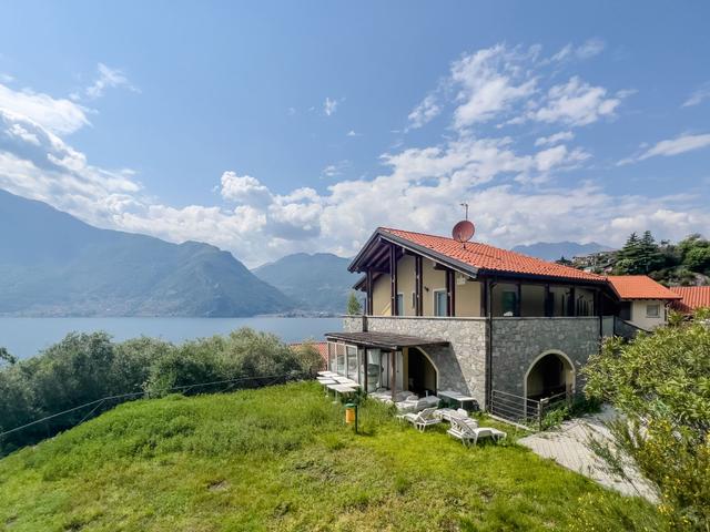 Villaggi turistici in vendita