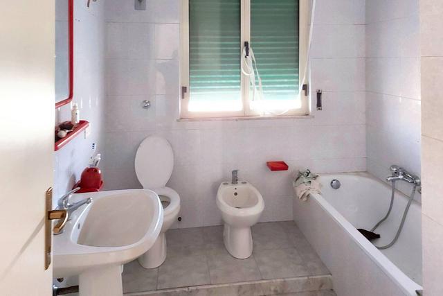 #21454 Complesso artigianale con cortile e pertinenze in vendita - foto 4