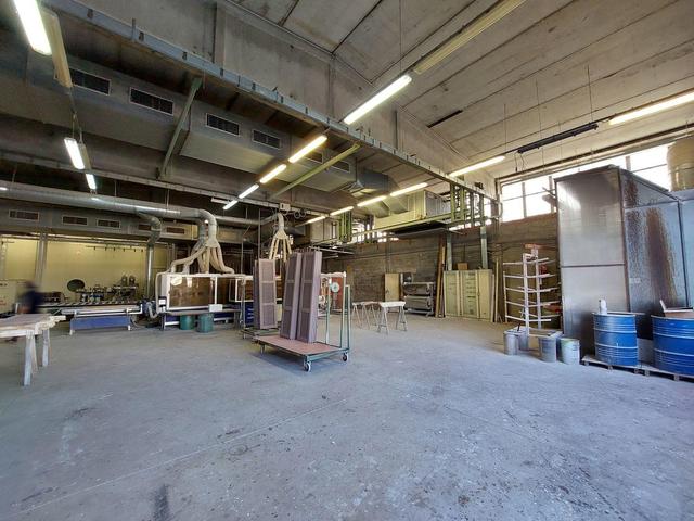 Stabilimenti produttivi in vendita