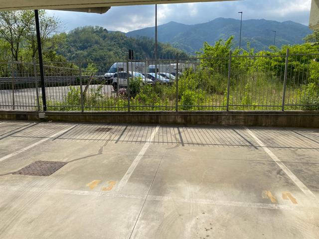 Garage in vendita