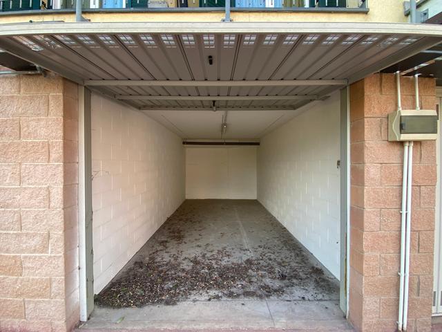Garage in vendita