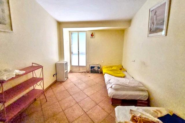 Indipendenti in vendita