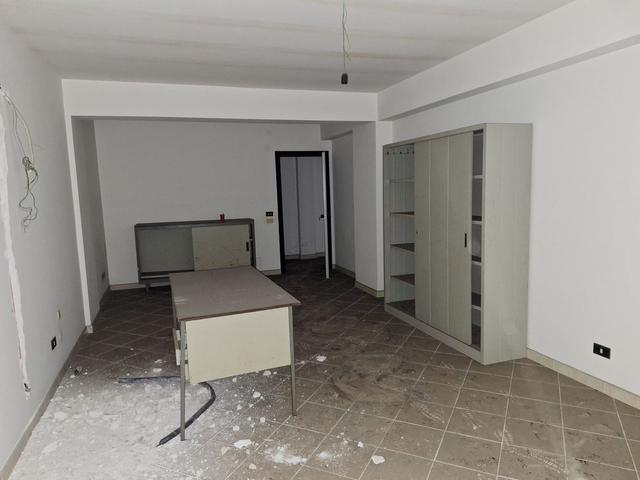 Studi privati in vendita