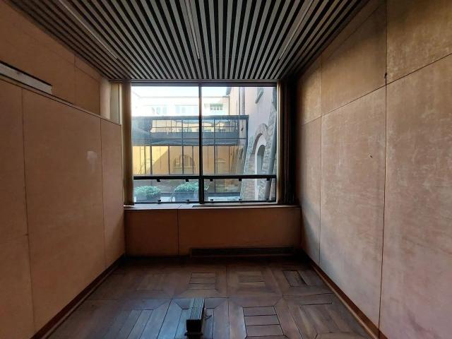 Grandi dimensioni in vendita