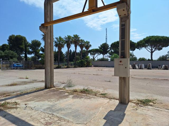 Stabilimenti produttivi in vendita