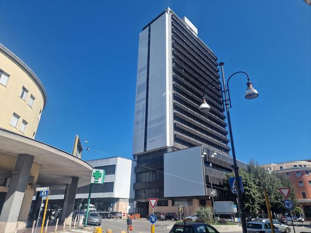 Edifici direzionali in vendita