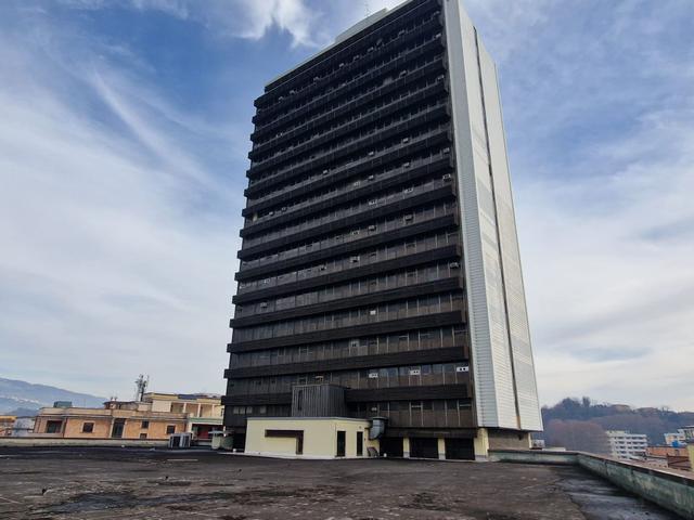 Edifici direzionali in vendita