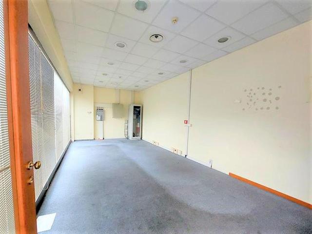 #15879 Porzione di fabbricato commerciale in vendita - foto 13