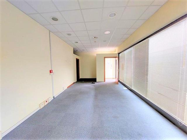 #15879 Porzione di fabbricato commerciale in vendita - foto 10