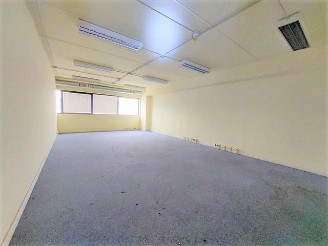 #15879 Porzione di fabbricato commerciale in vendita - foto 6