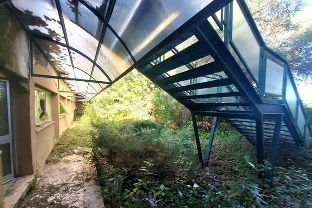 #24843 Struttura direzionale con terrazzi e cortile in vendita - foto 13