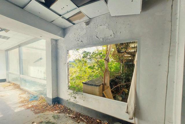 #24843 Struttura direzionale con terrazzi e cortile in vendita - foto 14