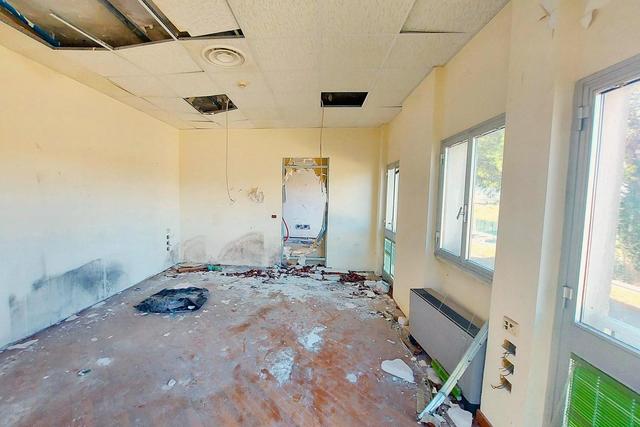 #24843 Struttura direzionale con terrazzi e cortile in vendita - foto 19