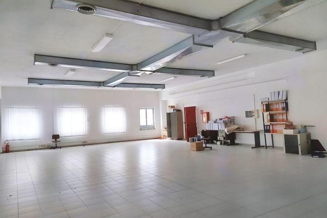 Stabilimenti produttivi in vendita