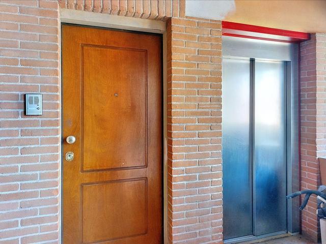 Studi privati in vendita