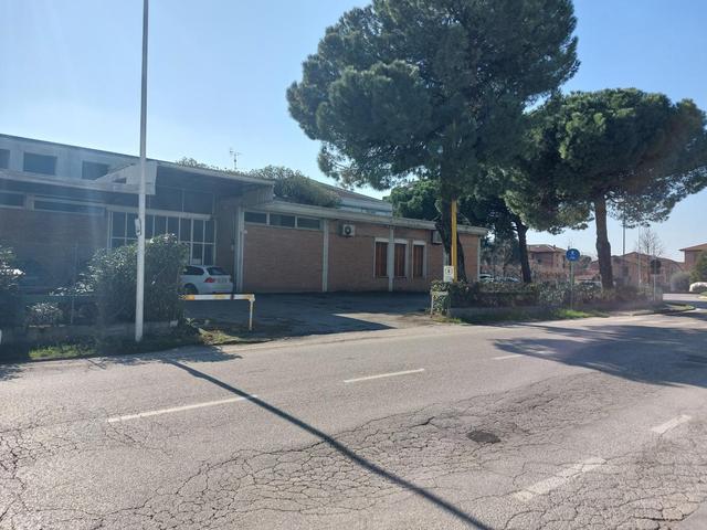 #25791 Porzione di capannone con pertinenze e abitazione in vendita - foto 15