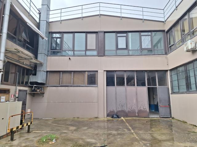 #2537465 Capannone con corte in vendita - foto 3