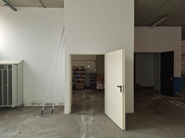 #2537465 Capannone con corte in vendita - foto 5