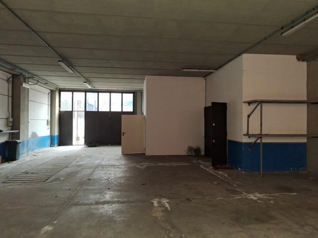 #2537465 Capannone con corte in vendita - foto 9