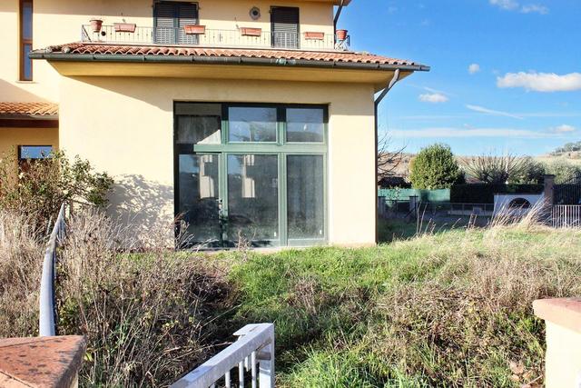 #22573 Locale commerciale (sub 7) in vendita - foto 1