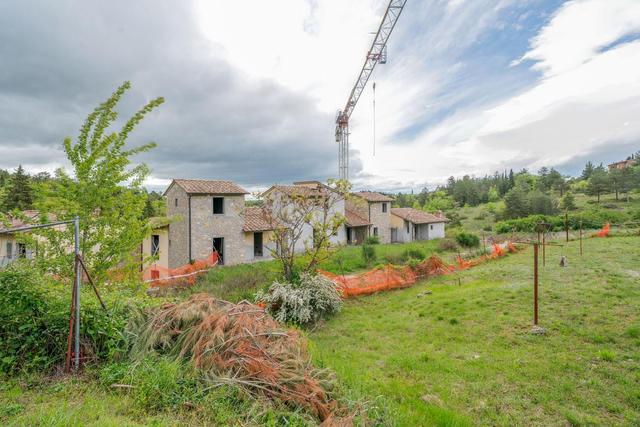 #3517 Porzione di lottizzazione “Borgo Lecchi” - 3 lotti edificati in vendita - foto 1