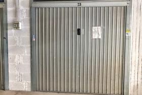 Garage in vendita