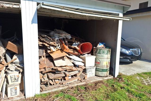 Garage in vendita
