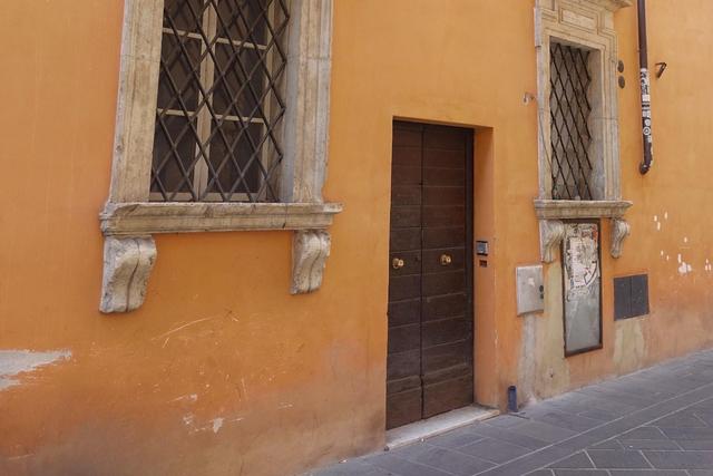 #21651 Negozio (sub 28) piano terra in centro storico in vendita - foto 2