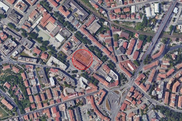 Grandi dimensioni in vendita