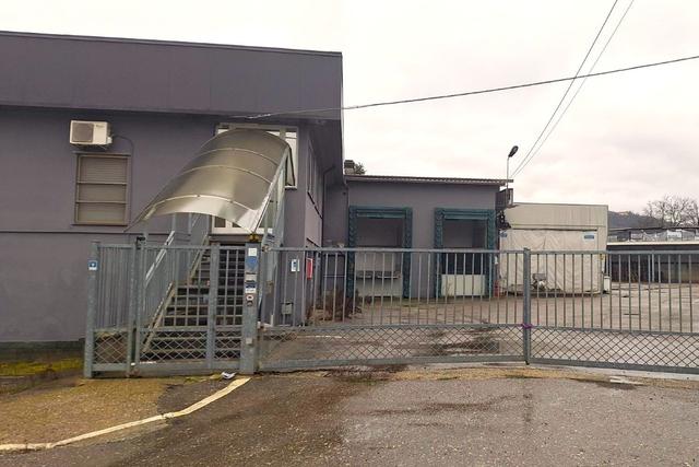 #2537797 Edificio produttivo con celle e attrezzature in vendita - foto 5