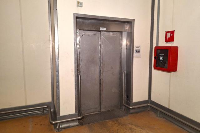 #2537797 Edificio produttivo con celle e attrezzature in vendita - foto 14