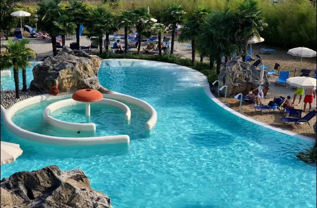 Campi sportivi in vendita