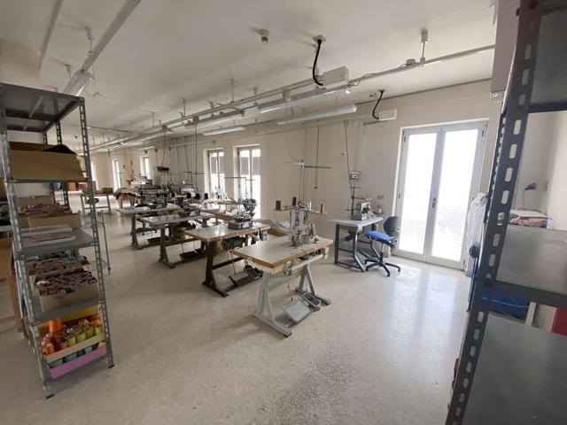 #2537846 Capannone con uffici in vendita - foto 15