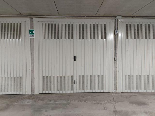 Garage in vendita
