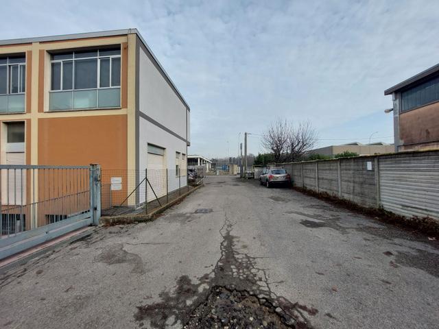 #2638990 Capannone artigianale con ufficio e fotovoltaico in vendita - foto 7
