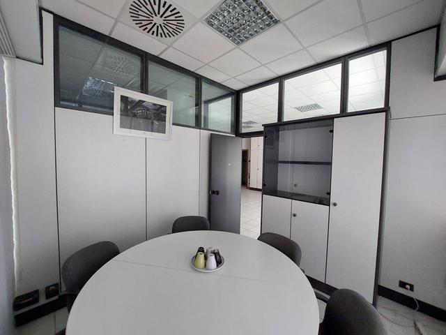 Grandi dimensioni in vendita