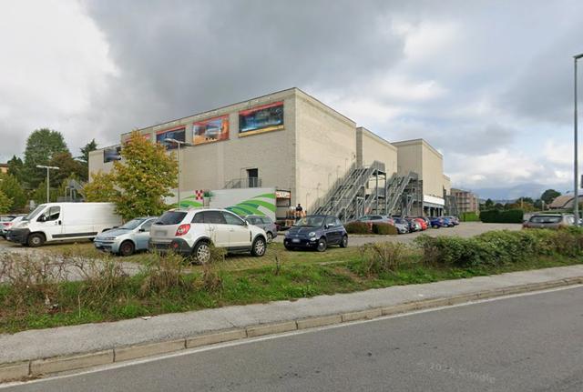 #2638647 Negozio in complesso commerciale in vendita - foto 1