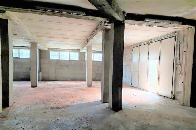#14679 Capannone con aree urbane e parcheggio in vendita - foto 3
