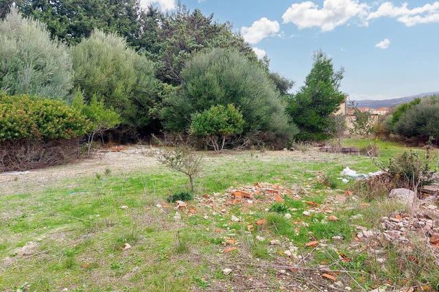 #22473 Terreno edificabile di 1637 mq in vendita - foto 7
