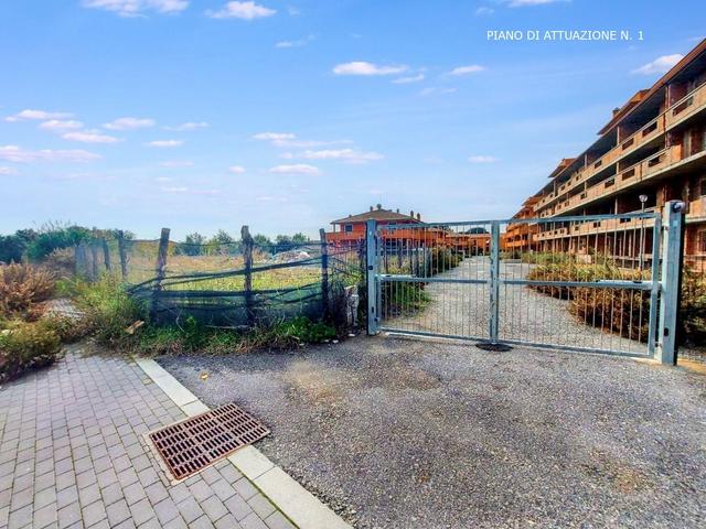 #24944 Lottizzazione residenziale e commerciale - Programma di attuazione N.1-2-3-4-5 in vendita - foto 2
