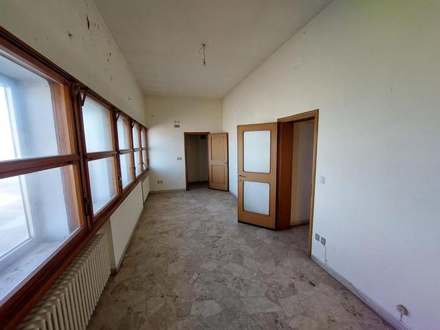 Palazzi in vendita