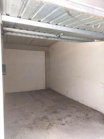 Garage in vendita