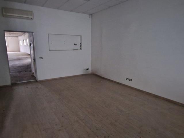 #2537341 capannone con uffici in vendita - foto 5