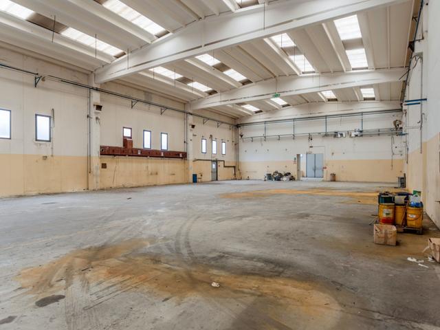 Stabilimenti produttivi in vendita