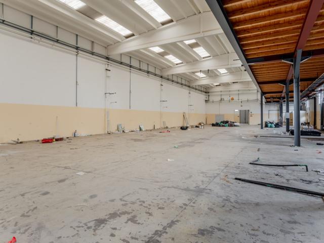 #2537508 Capannone Industriale con Ufﬁci in vendita - foto 6